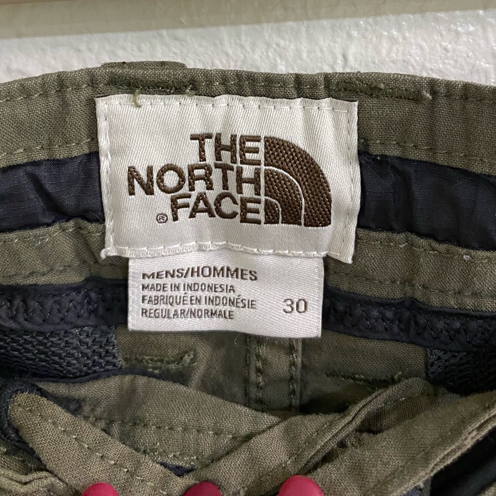 The North Face Men's Green Cargo Pants - Picture 2 of 8